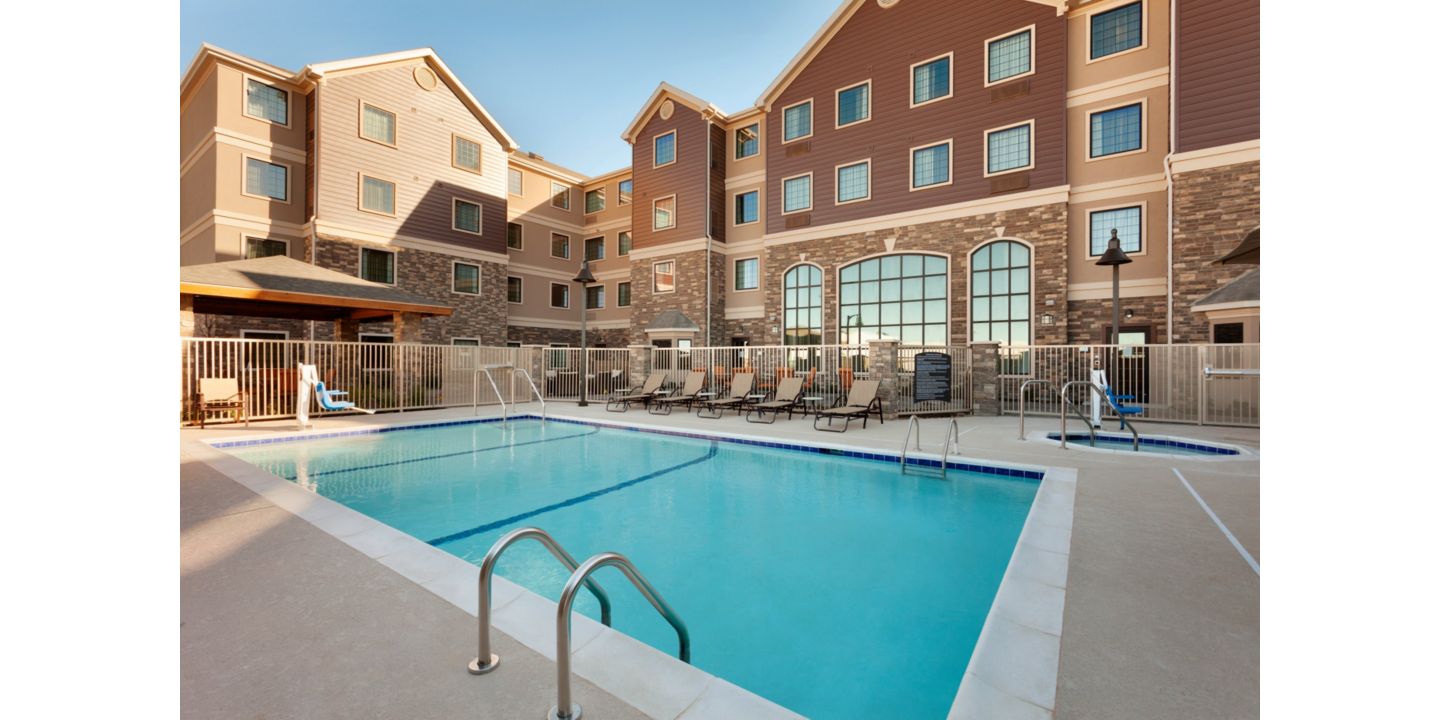 Mix up your workout routine with laps or unwind after a busy day with a dip in our refreshing outdoor pool. Towels are provided for your comfort and convenience.